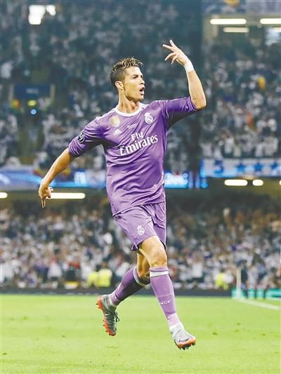 隨著成功而 隨著成功而